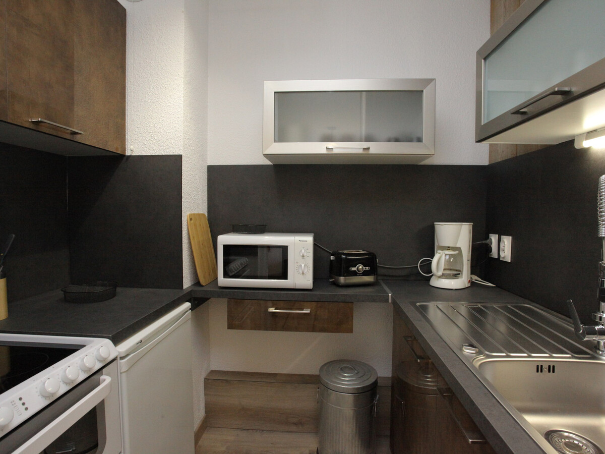 Appartement rénové 5 pers. avec balcon sud, centre station - Photo 6