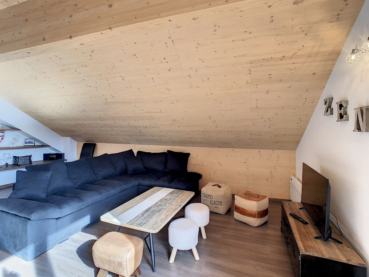 Appartement 2 étoiles pour 10 pers, 3 ch, proche télésiège, parking - Photo 2