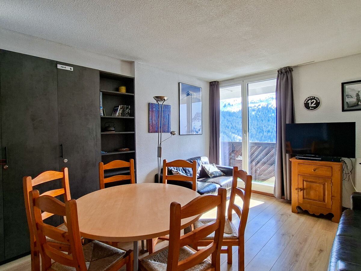 Appartement 3 pièces rénové, balcon sud, 6 personnes - Photo 4