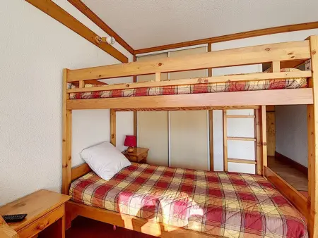 Studio lumineux avec balcon sud au pied des pistes, Les Menuires : photo 9