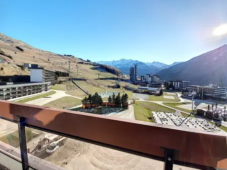 Studio lumineux avec balcon sud au pied des pistes, Les Menuires : photo 13