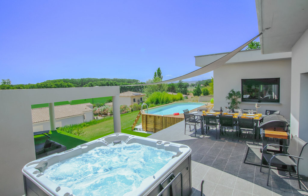 Maison 13 personnes à Montélimar - Photo 2