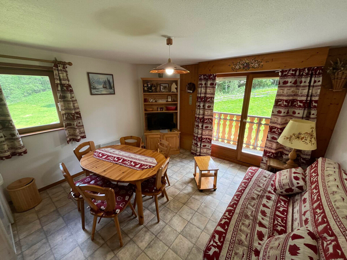 Appartement 2 chambres Châtel, balcon vue montagne - Photo 2