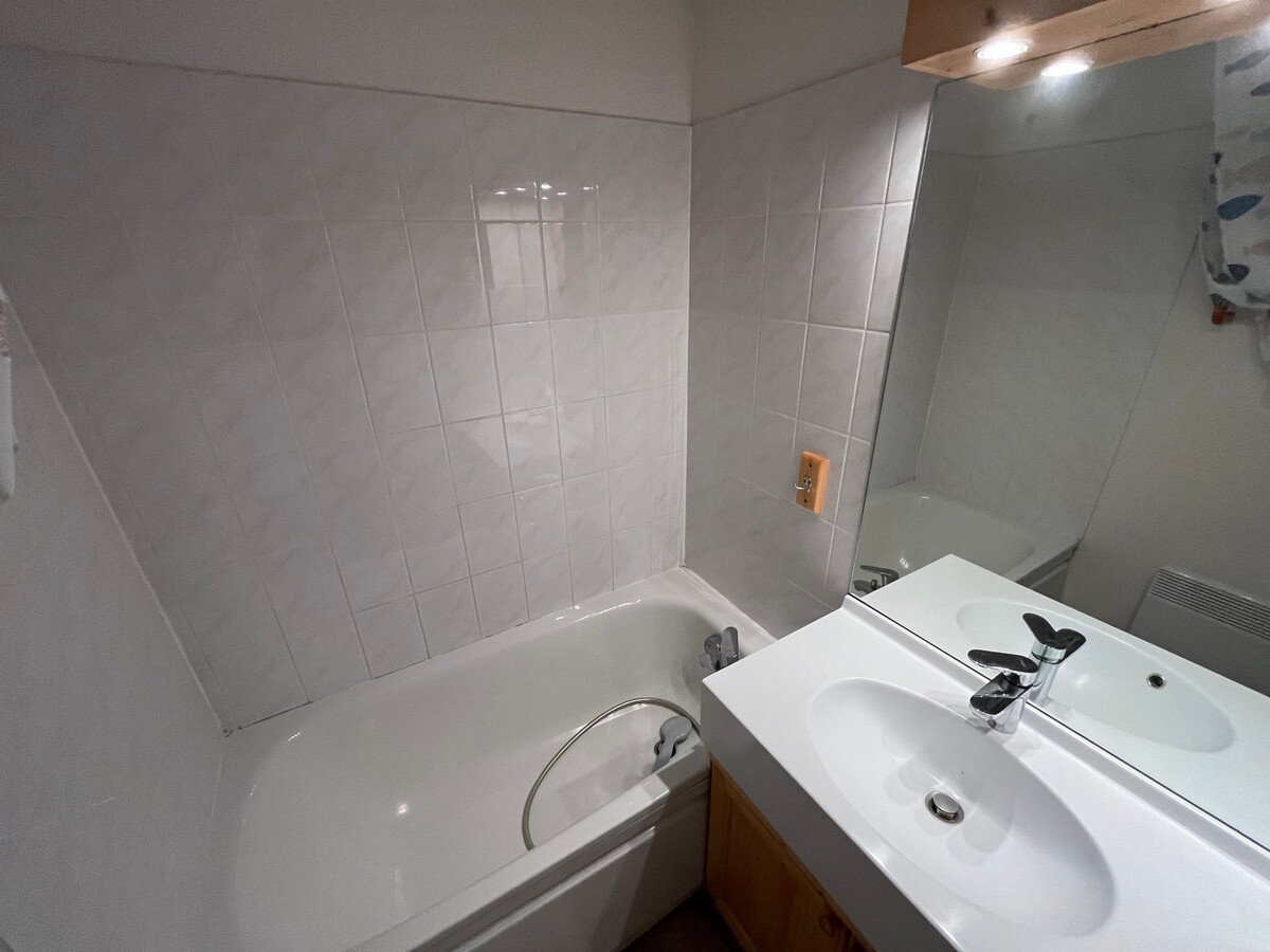 Appartement 2 chambres Châtel, balcon vue montagne - Photo 10