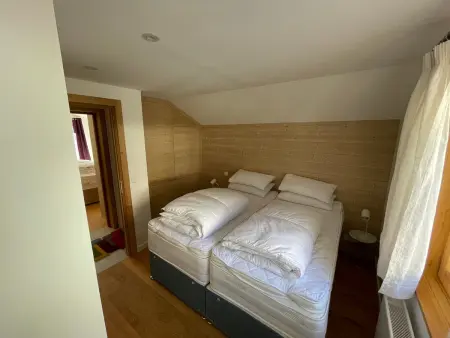 Duplex 4 chambres rénové 2020, balcon, 3 parkings : photo 6