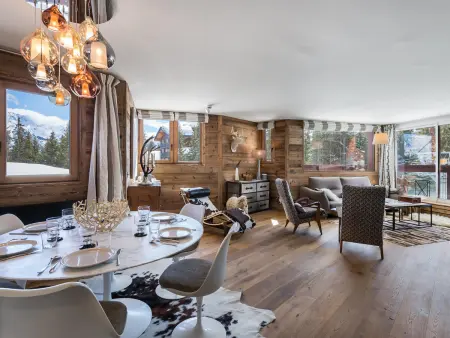 Location appartement à Courchevel 1850, Bel appartement rénové à Courchevel, ski aux pieds, place de parking pour 6 personnes