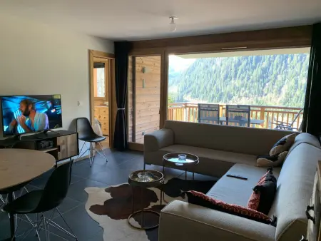 Appartement 4 pièces Châtel, local skis et terrasse panoramique : photo 3