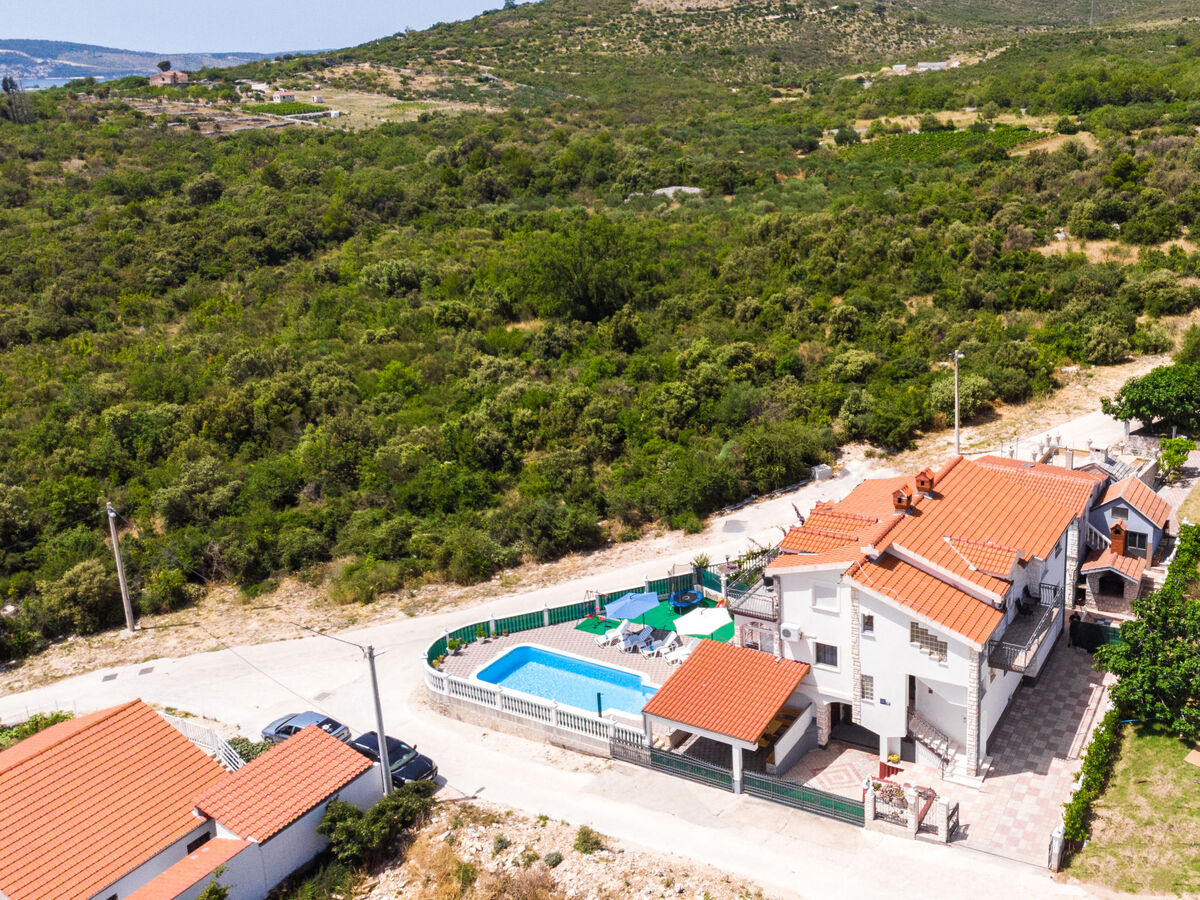 Maison Josipa 5 chambres avec piscine à Kaštela - Photo 3