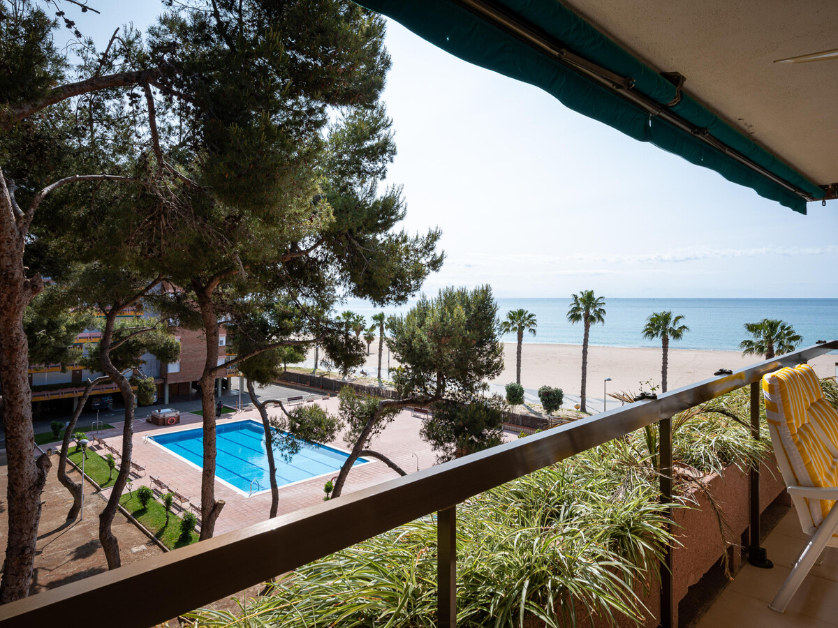 Appartement 3 chambres, terrasse piscine à Torredembarra - Photo 2