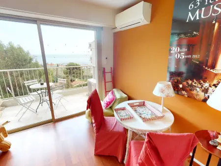 Appartement 3P climatisé avec terrasses vue mer, Menton : photo 10