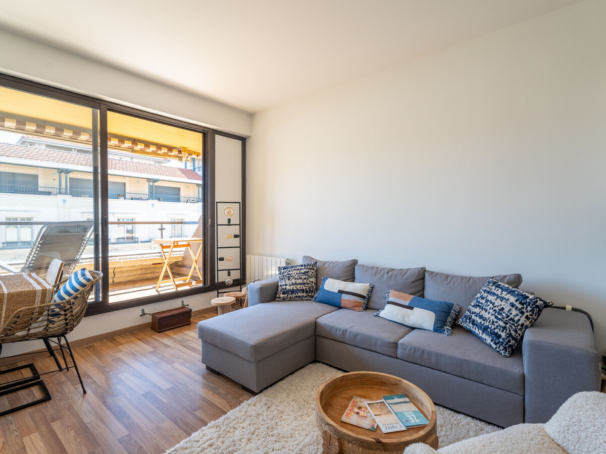 Studio 35m² rénové, balcon Sud, centre-ville Arcachon - Photo 2