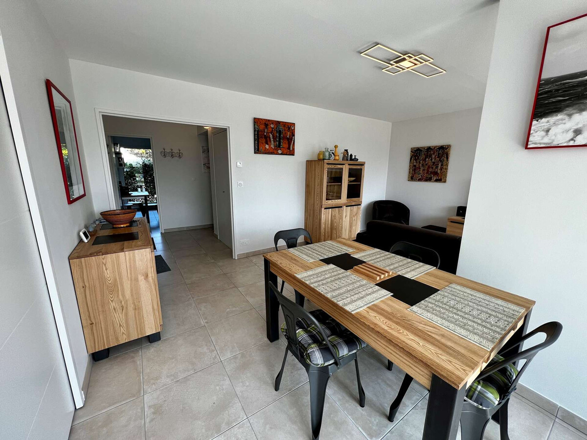 Appartement 82m² rénové, jardin sud et côte sauvage à 100m - Photo 5
