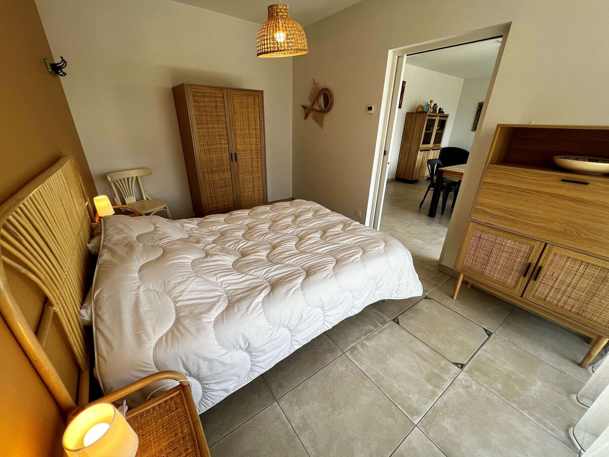 Appartement 82m² rénové, jardin sud et côte sauvage à 100m - Photo 15