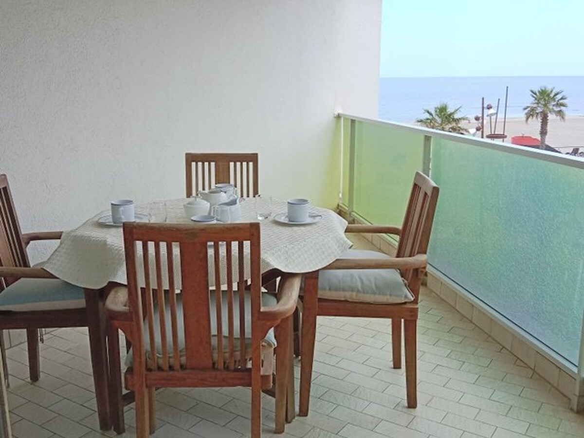 T2 Canet-en-Roussillon, terrasse vue mer, parking privé - Photo 2