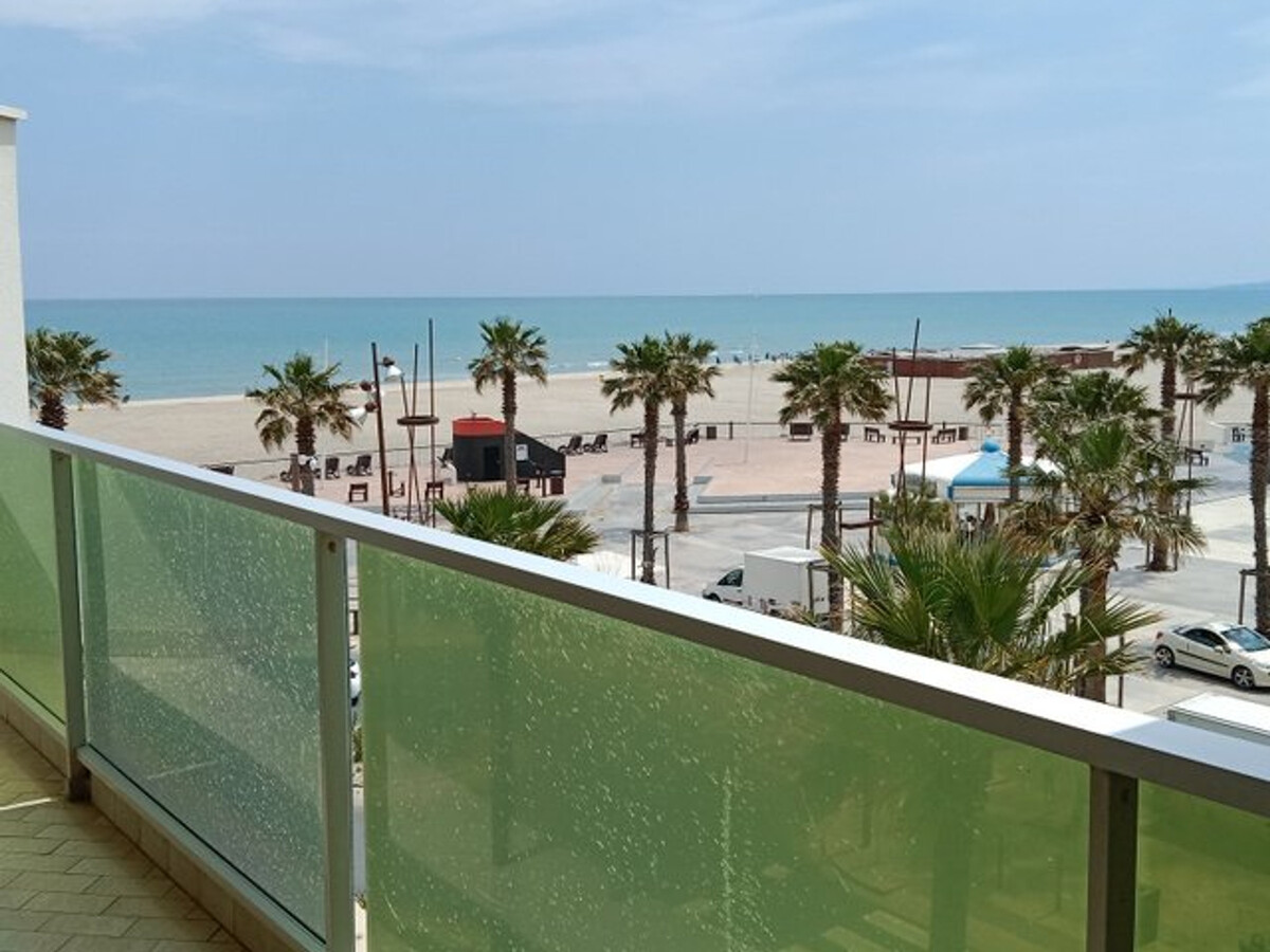 T2 Canet-en-Roussillon, terrasse vue mer, parking privé - Photo 12