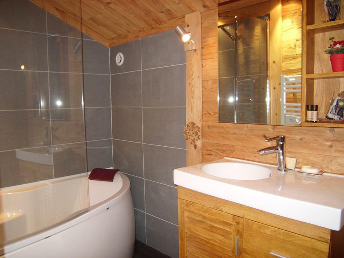 Chalet 8 pers. à 350m des pistes, garage et poêle - Photo 4