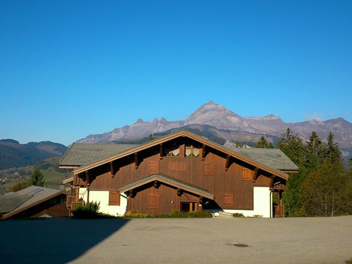 Appartement 4 pièces terrasse à 300 m des pistes - Photo 9