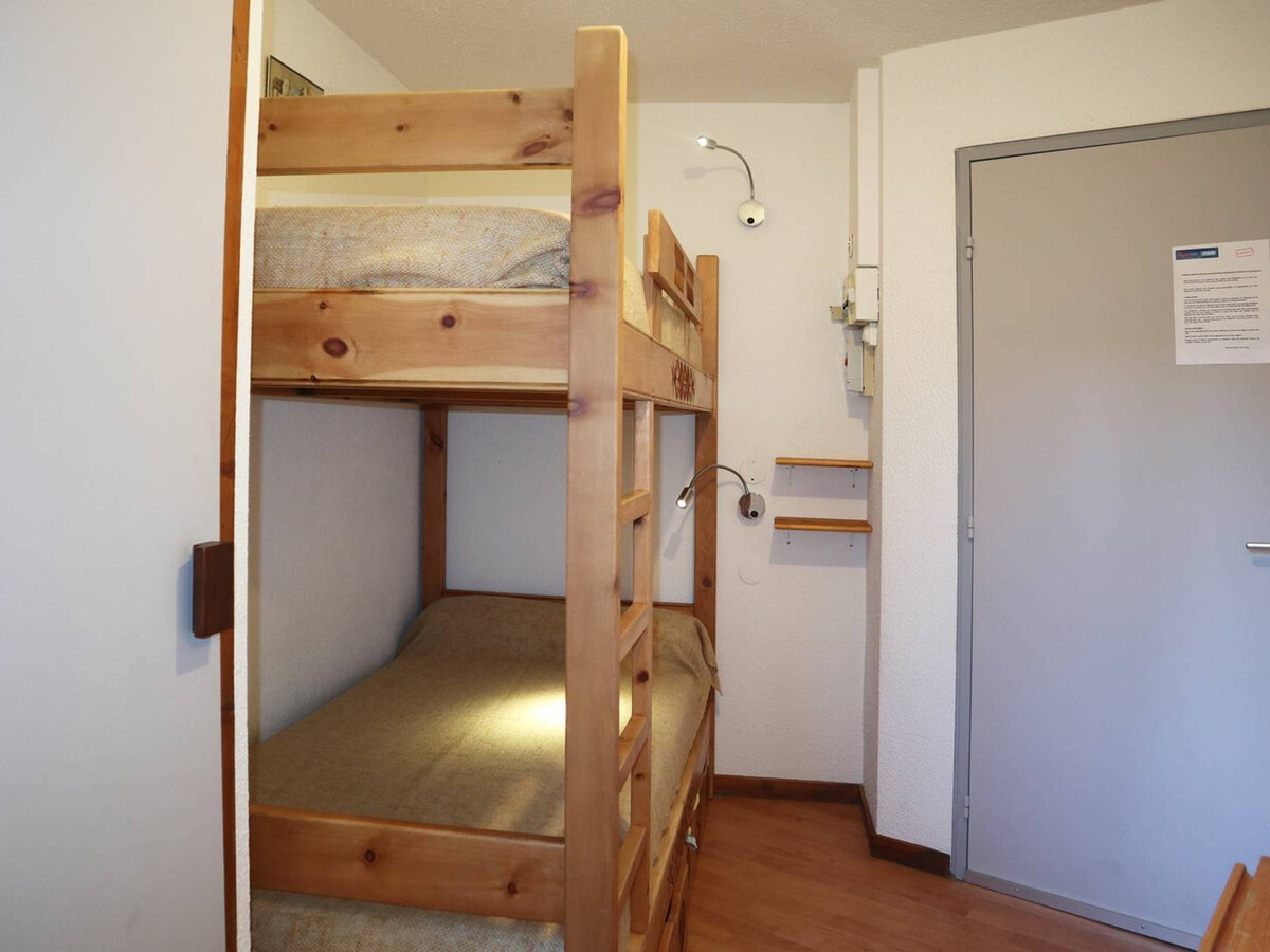 Appartement 2P aux Orres, accès direct pistes et cheminée - Photo 7