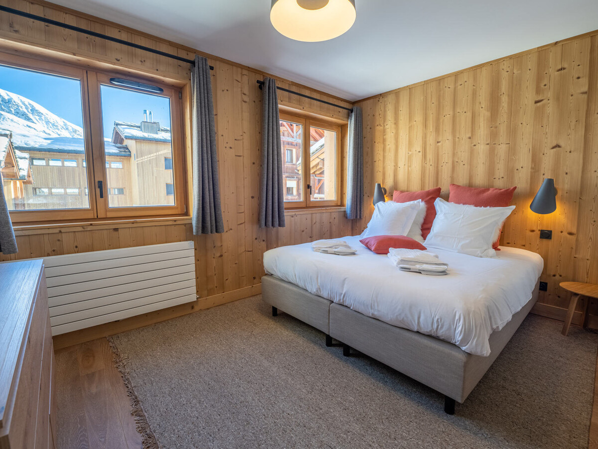 Appartement 130m² ski in/ski out, piscine & sauna à Huez - Photo 3