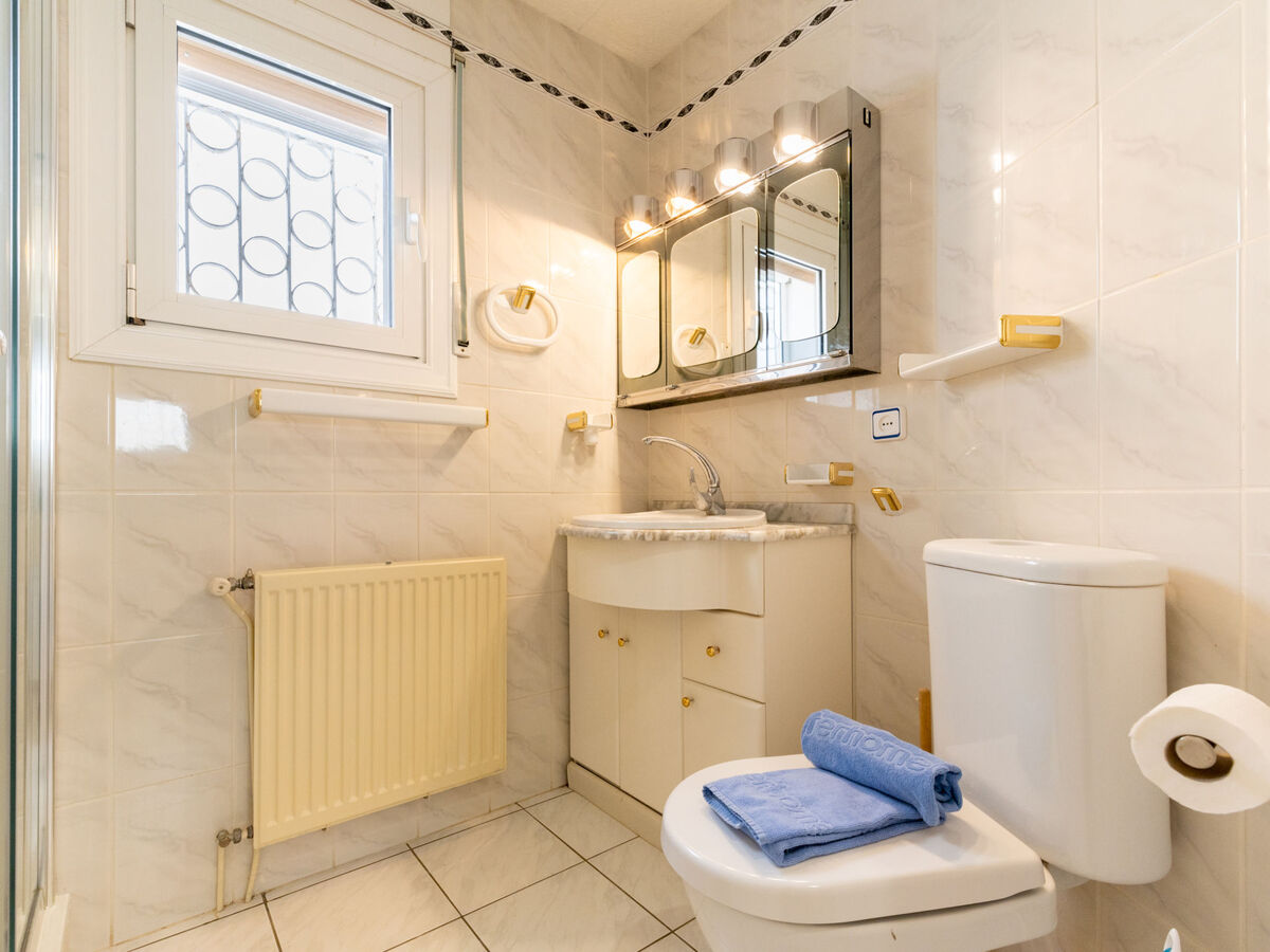 Maison Roanne 4 chambres avec piscine à Empuriabrava - Photo 24