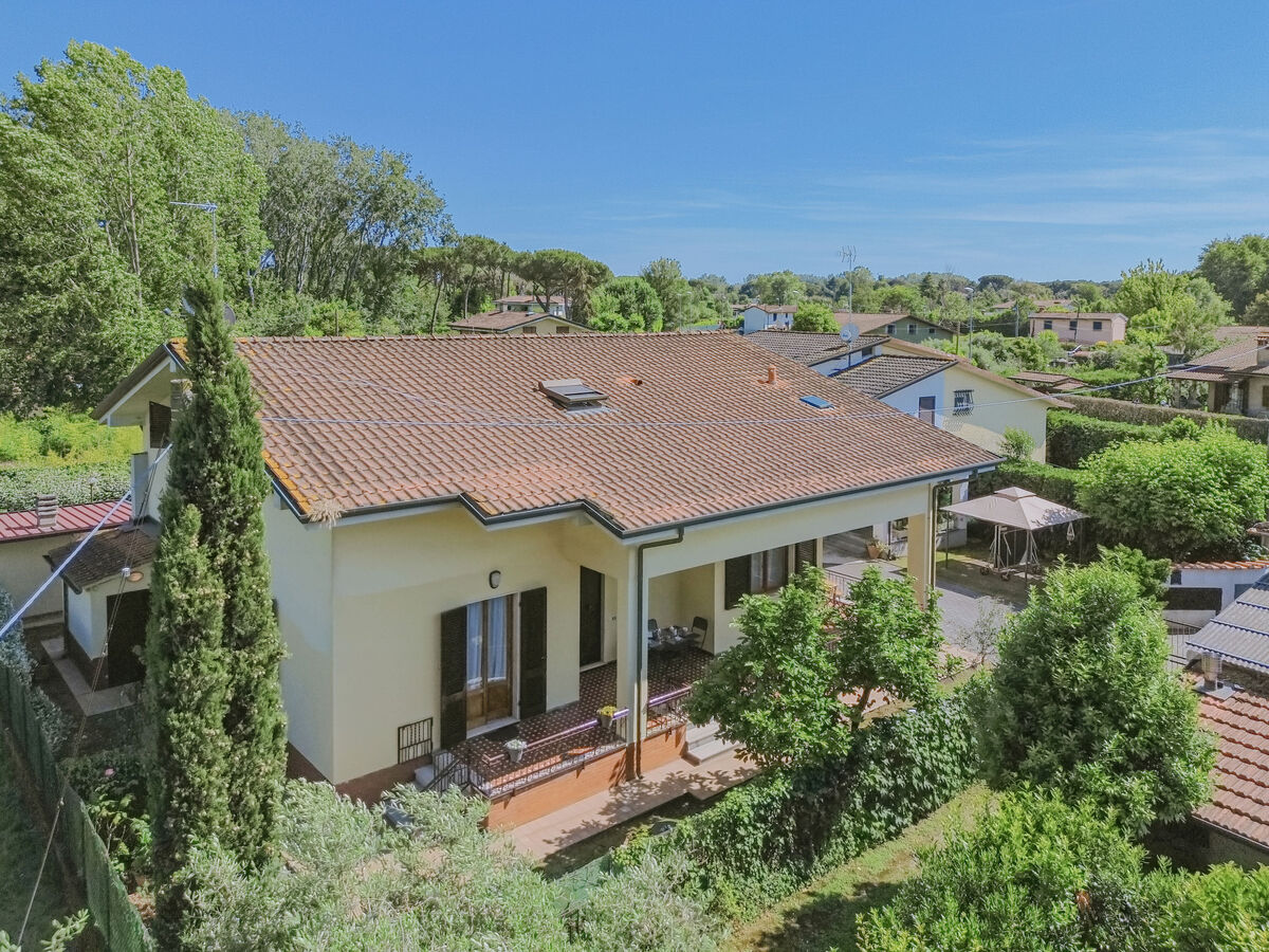 Appartement Magnolia 80m² avec terrasse à Marina di Massa - Photo 1
