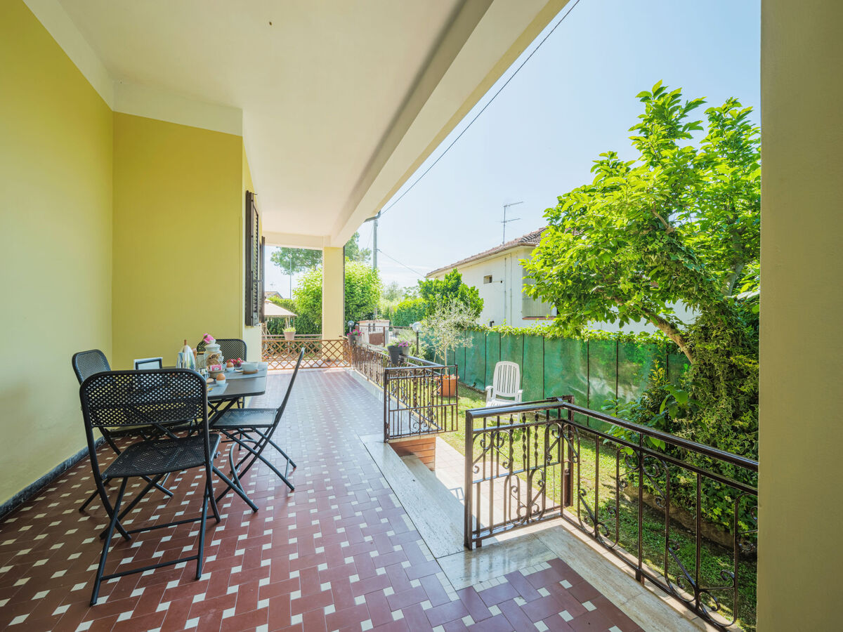 Appartement Magnolia 80m² avec terrasse à Marina di Massa - Photo 4