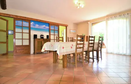 Maison provençale avec piscine à Laudun-l'Ardoise : photo 3