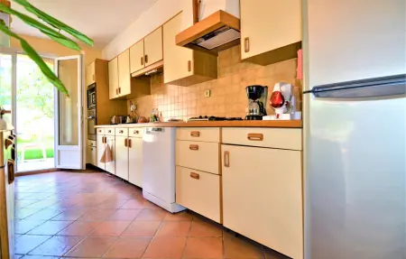 Maison provençale avec piscine à Laudun-l'Ardoise : photo 16