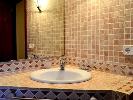 Maison historique avec piscine, terrasse et Wi-Fi à Tossa de Mar - Photo 14