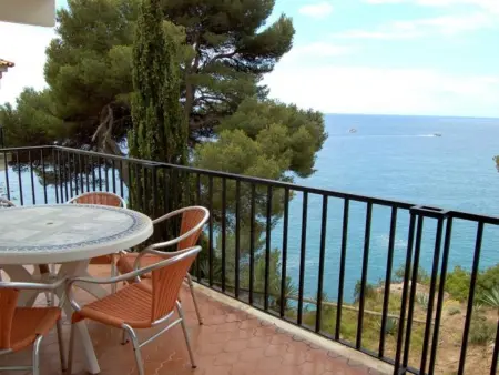 Appartement front de mer à Tossa de Mar, terrasse 15m² : photo 8