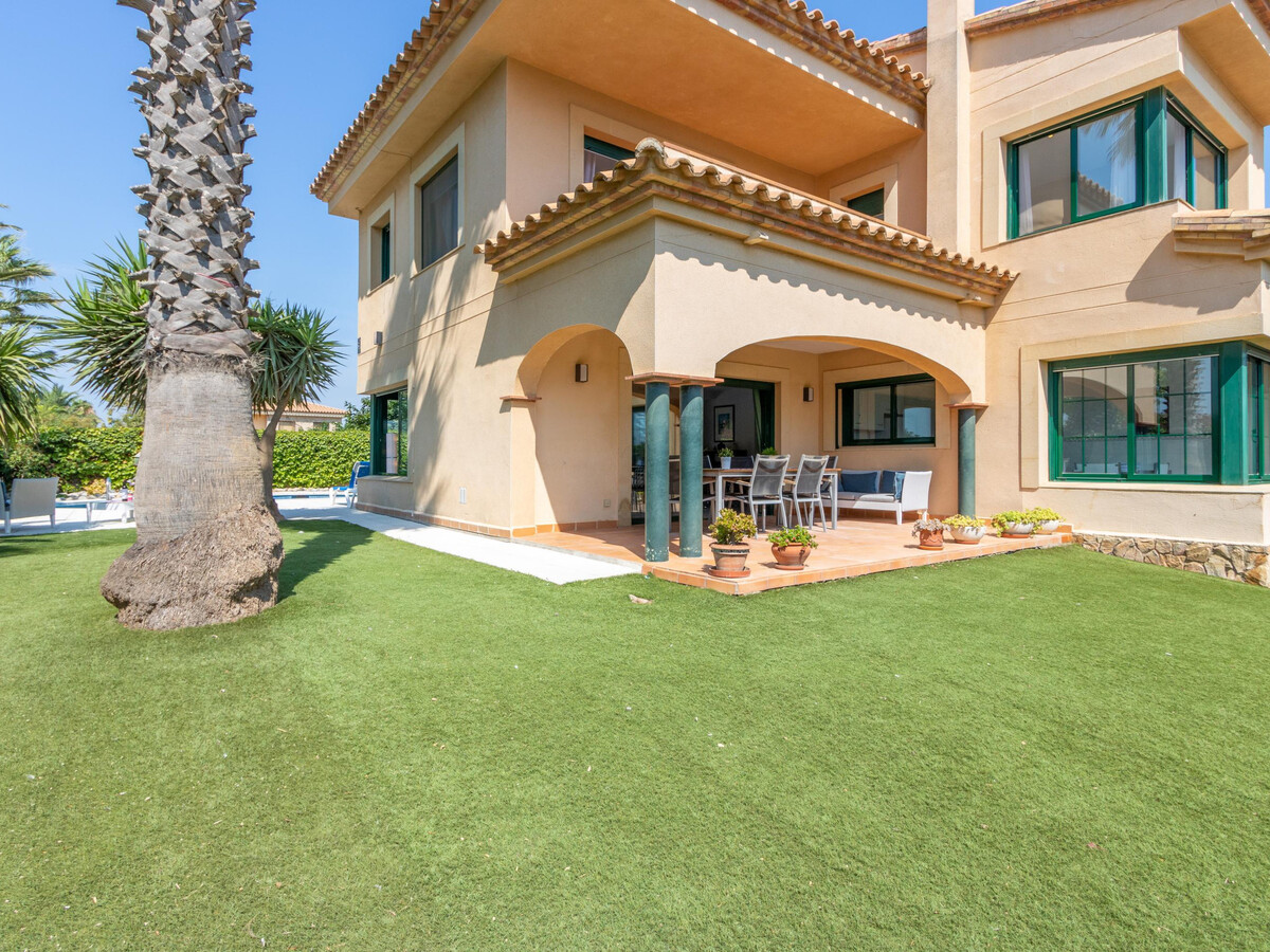 Villa 8 pers. en première ligne de plage à Sant Pere Pescador - Photo 25