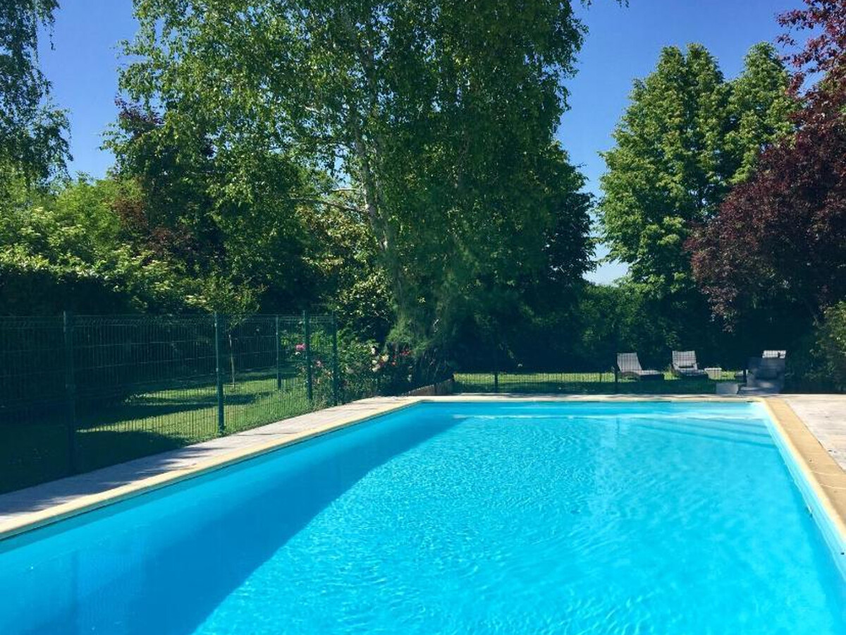 Gîte historique 15 pers., piscine privée à Ligré - Photo 3