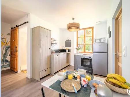 Location appartement à Bonnières, Charmant appartement avec vue rivière, WiFi et parking