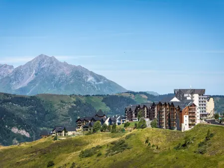T3 face aux pistes avec garage et accès Spassio, Peyragudes : photo 13