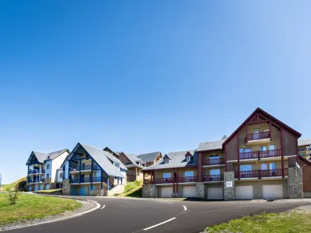 T3 face aux pistes avec garage et accès Spassio, Peyragudes : photo 16