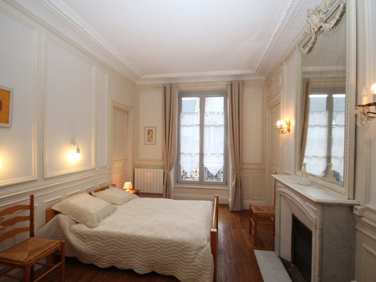 T2 + mezzanine centre Mont-Dore face aux Thermes - Photo 4
