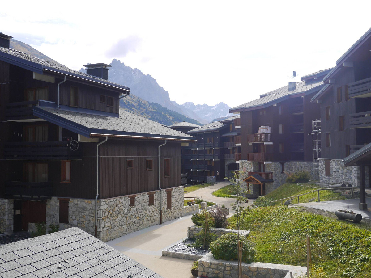 Studio 27m² aux pieds des pistes, 4 lits, balcon - Photo 9