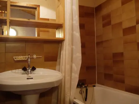 Appartement Méribel Mottaret, pistes à 100 m et balcon : photo 8