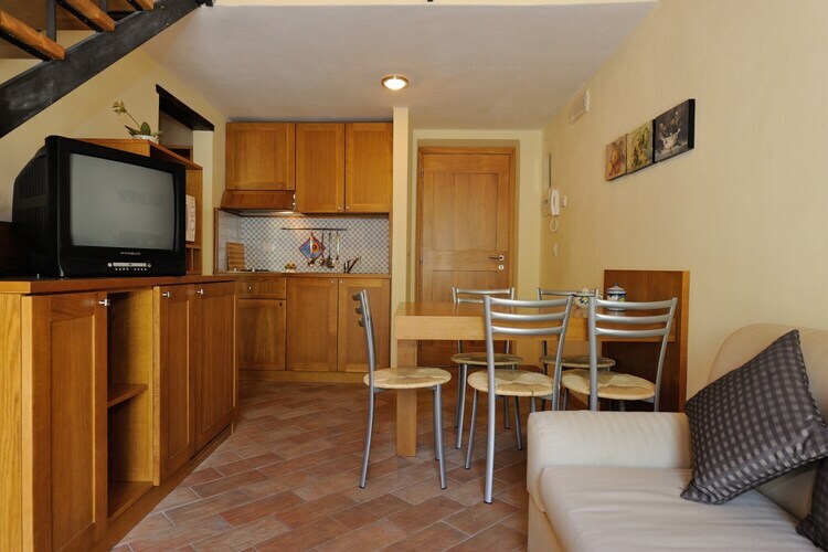 Maison 5 personnes avec piscines intérieure et extérieure à Foligno - Photo 11