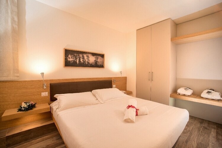 Maison 5 personnes avec piscines intérieure et extérieure à Foligno - Photo 13