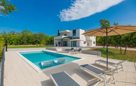 Location maison à Grubine