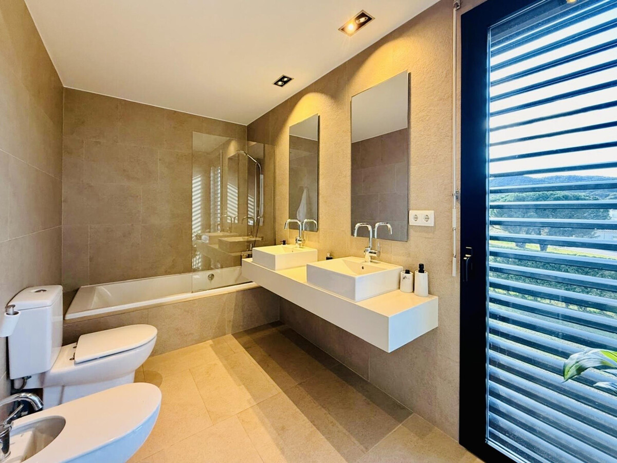 Spacieuse maison moderne avec piscine privée à Santa Cristina d'Aro - Photo 13