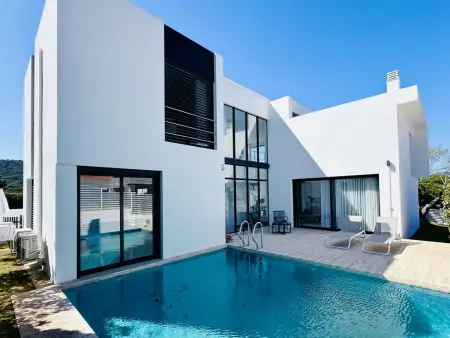 Location villa à Santa Cristina d'Aro, Spacieuse maison moderne avec piscine privée à Santa Cristina dAro