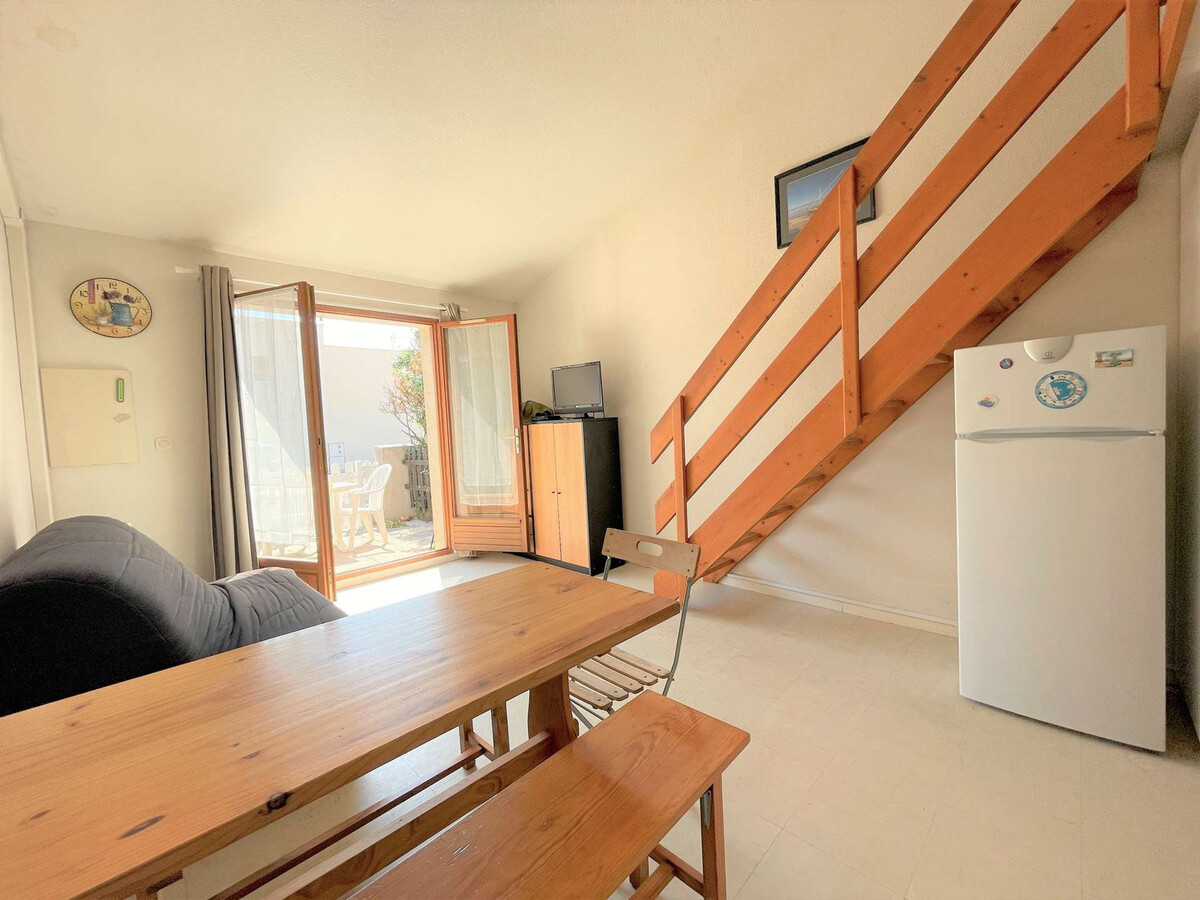 Studio mezzanine climatisé, piscine et parking à Gruissan - Photo 8