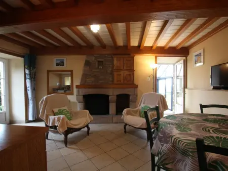 Adorable maison en pierre avec jardin et wifi, proche de la mer - Photo 9