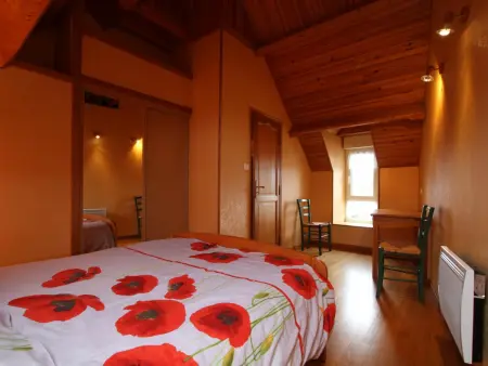 Adorable maison en pierre avec jardin et wifi, proche de la mer - Photo 11