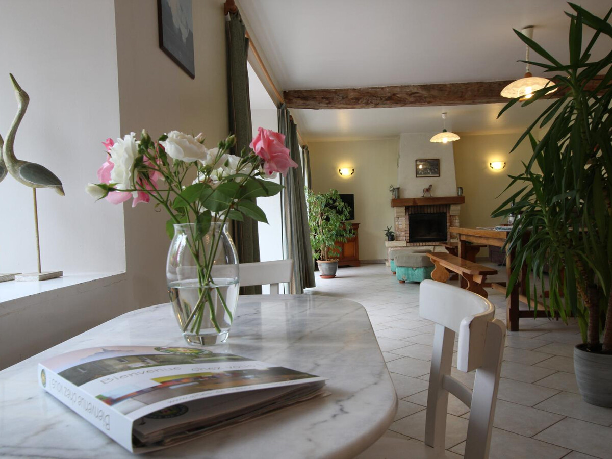 Gîte 6 personnes avec cheminée, jardin clos et jeux - Photo 7