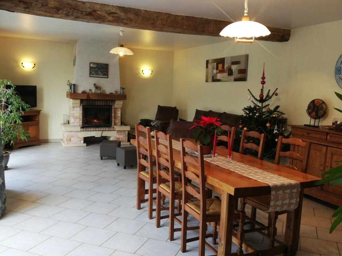 Gîte 6 personnes avec cheminée, jardin clos et jeux - Photo 17