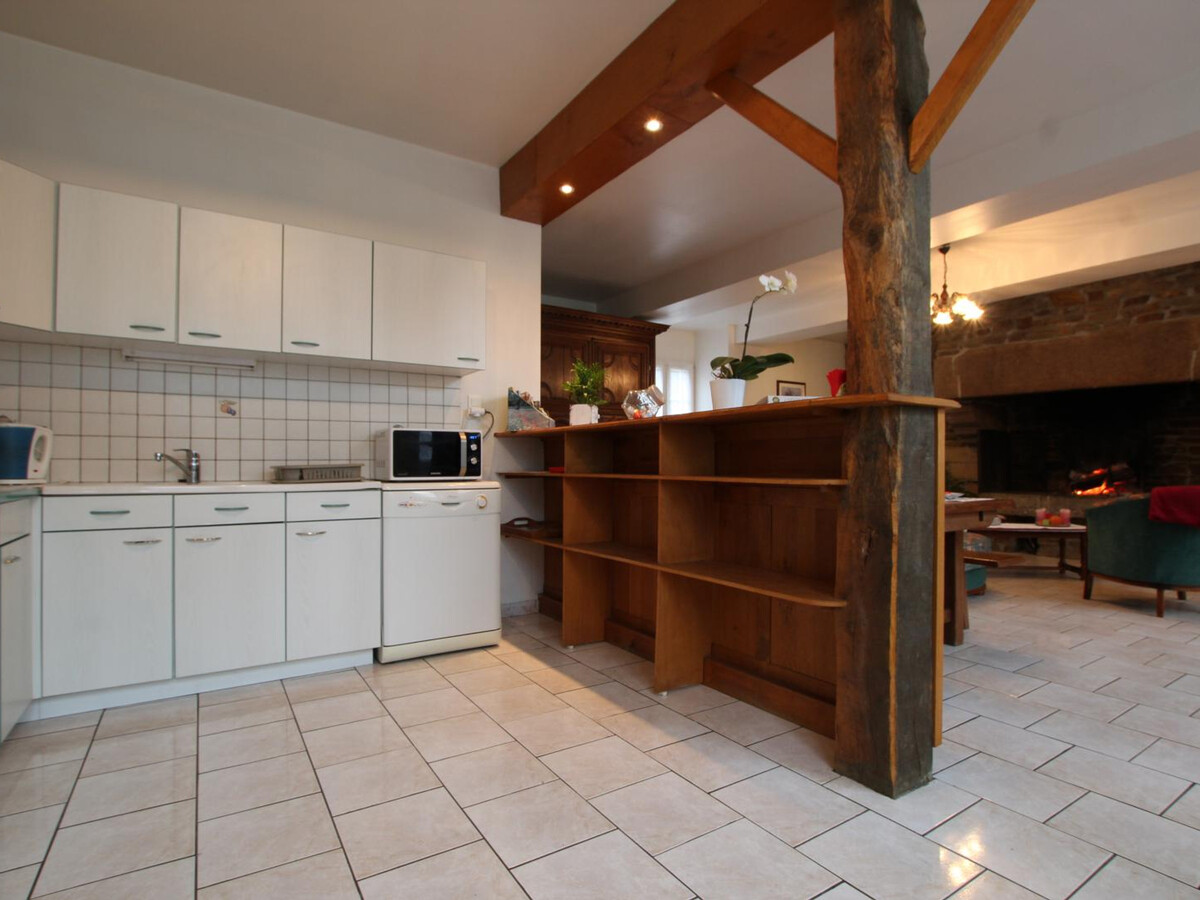 Maison champêtre 8 personnes à Mortain, cheminée, terrain clos - Photo 5