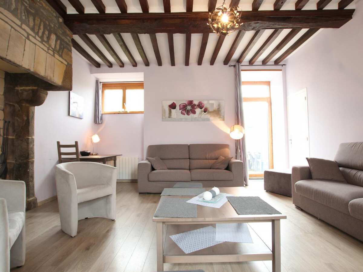 Ancien presbytère 1742 – Gîte 12 pers., jardin clos - Photo 1